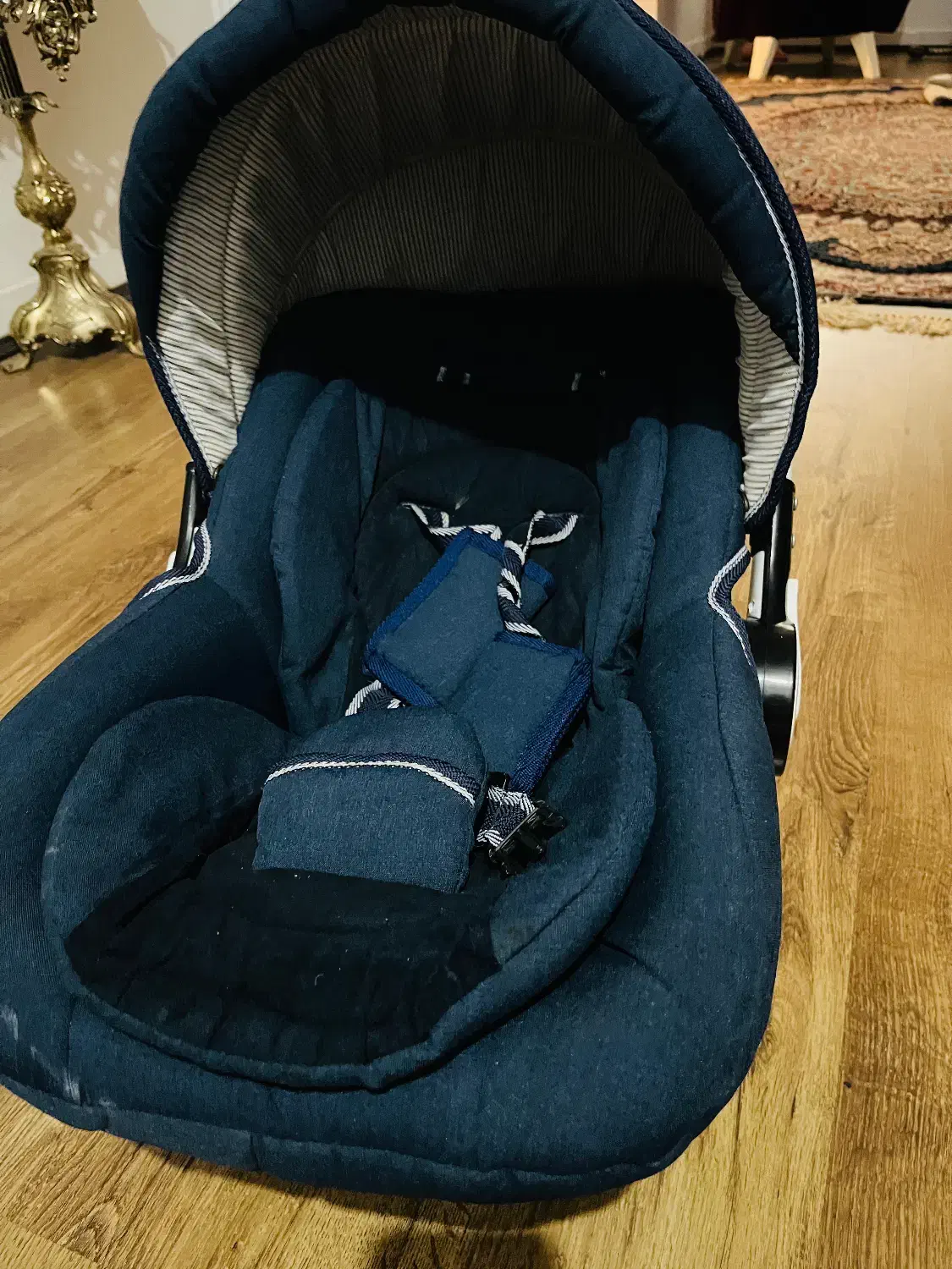 کریر نو و سالم|اسباب و اثاث بچه|قائمشهر, |دیوار