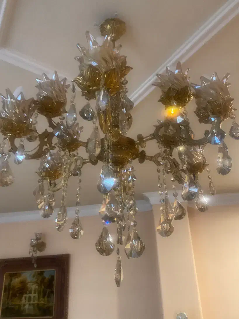 لوستر برنز اصل ۶ شاخه و۵ شاخه با دیوارکوب شیک|لوستر و چراغ آویز|اصفهان, فیض|دیوار