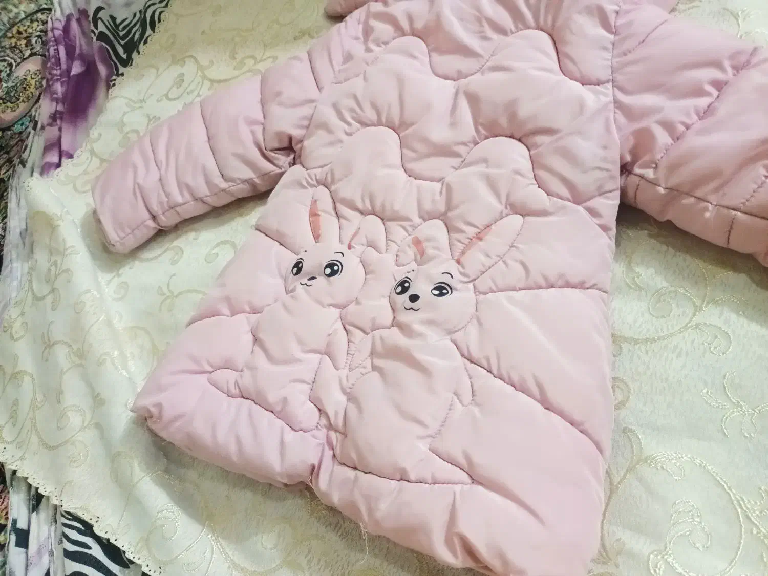 دخترانه|کفش و لباس بچه|تفتان, |دیوار