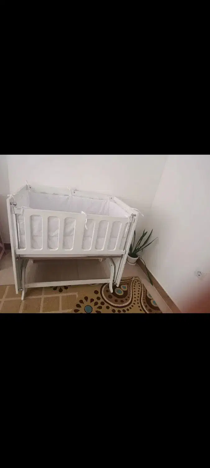 گهواره|تخت و صندلی بچه|سقز, |دیوار