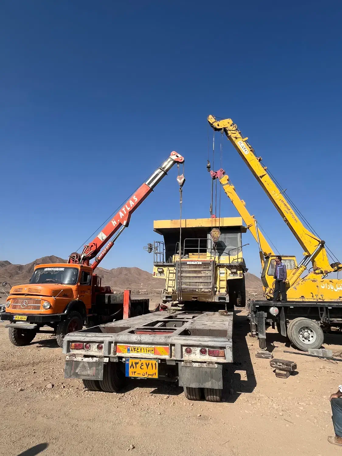 جرثقیل ۱۰ ، ۱۵ ، ۲۵ تن|خدمات حمل و نقل|بافق, |دیوار