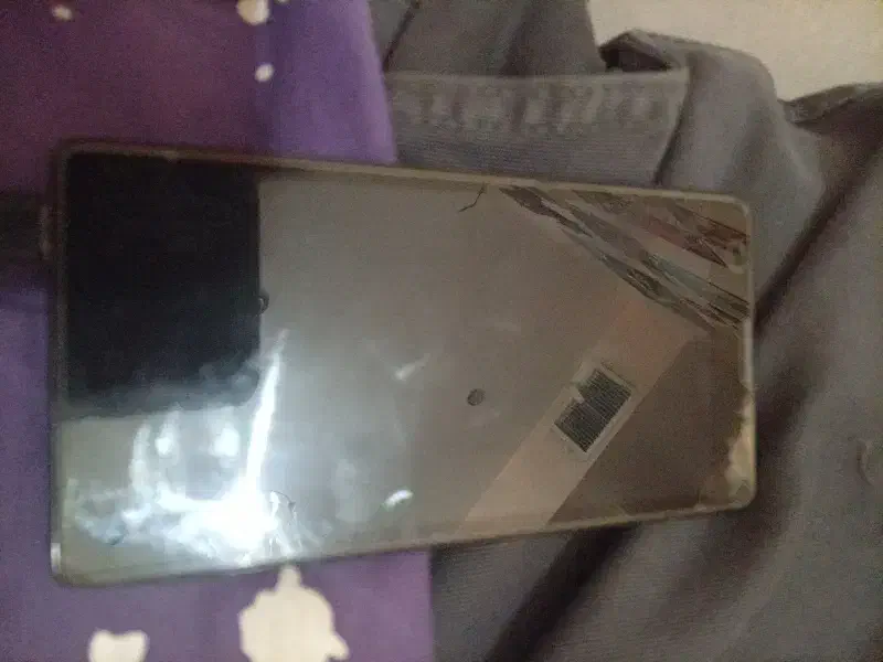 گوشی هانر|موبایل|اندیشه, اندیشه فاز ۱|دیوار