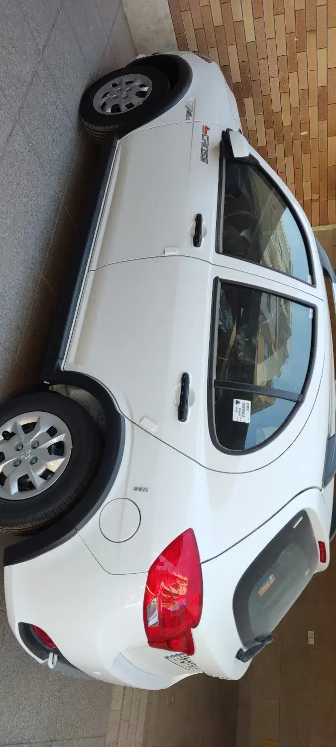 کوئیک ۱۴۰۴ بهترین انتخاب برای خانواده|خودرو سواری و وانت|کرمان, |دیوار