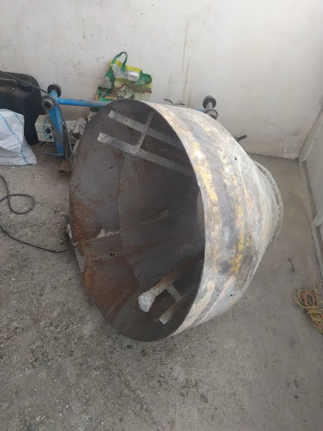 تعمیر و تعویض دیگ بتونیر|خدمات پیشه و مهارت|نهاوند, |دیوار