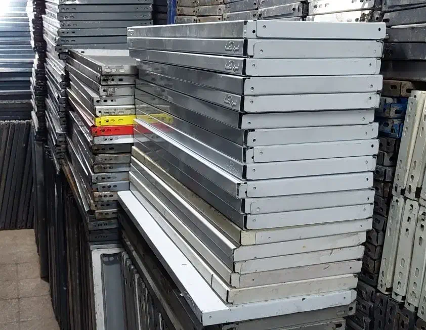 قفسه فروشگاهی،پیچ و مهره ای،استند،پایه،لچکی|فروشگاه و مغازه|اراک, |دیوار