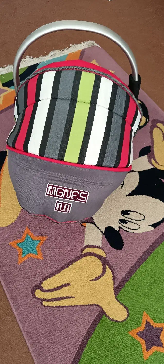 کریر|کالسکه و لوازم جانبی|برخوار, |دیوار