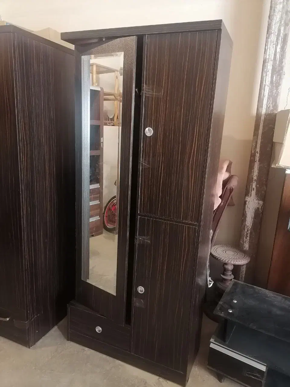 کمد لباس، جاکفشی، میز تلویزیون|جاکفشی، کمد، دراور|بهار, |دیوار