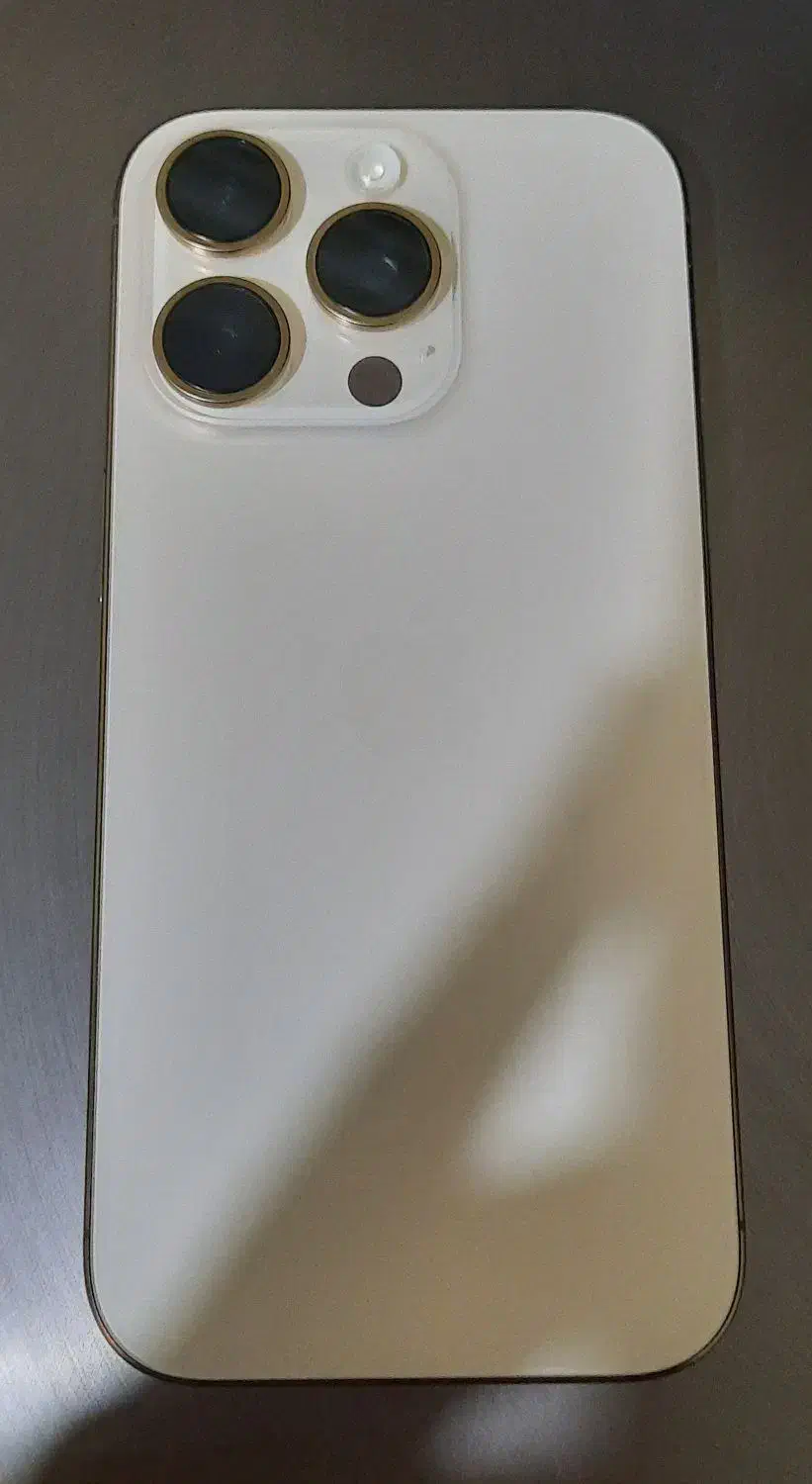 آیفون پرو ۱۶ ،۲ بار شارژ شده|موبایل|تهران, دروازه شمیران|دیوار