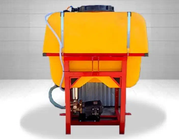 فروش سم پاش تراکتوری|ماشین‌آلات صنعتی|اصفهان, کوی امام|دیوار