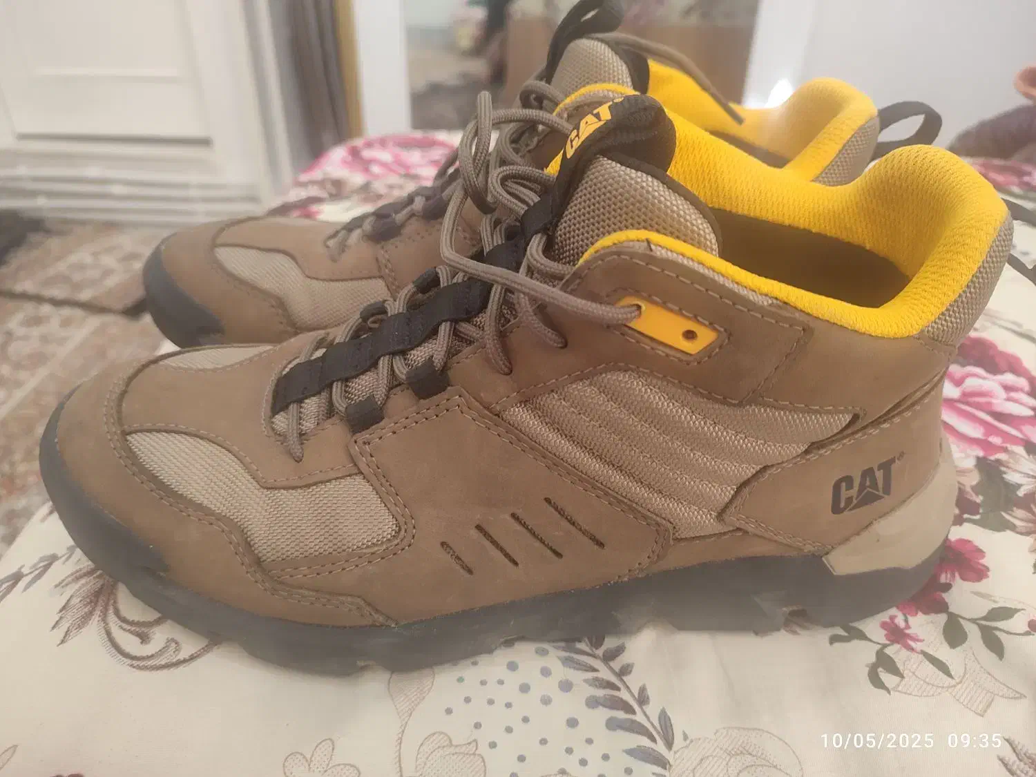 کفش کوهنوردی کاترپیلار اورجینال|کیف، کفش، کمربند|سنندج, |دیوار