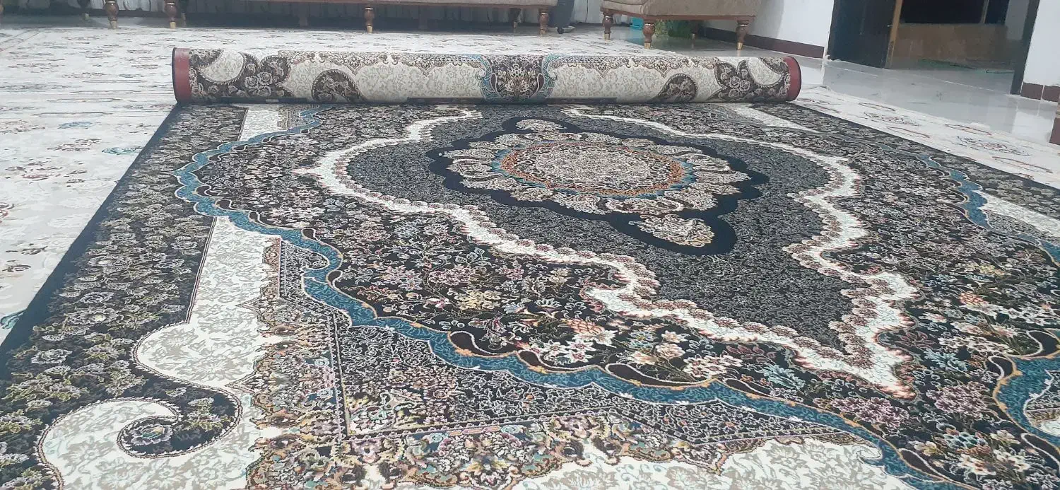 فرش ۶ متری ۷۰۰ شانه|فرش|کرمانشاه, |دیوار