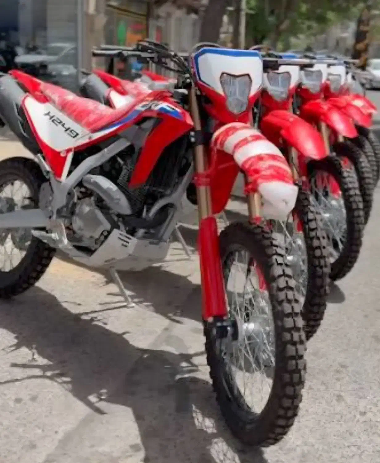 تریل CRF 250 کبیر مدل ۱۴۰۴ با اقساط بلند مدت|موتورسیکلت|تهران, دروازه شمیران|دیوار