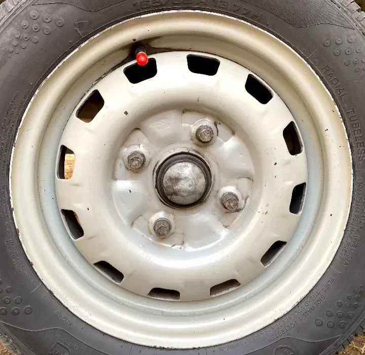 رینگ پراید طرح کره|قطعات یدکی و لوازم جانبی|رشت, باهنر|دیوار