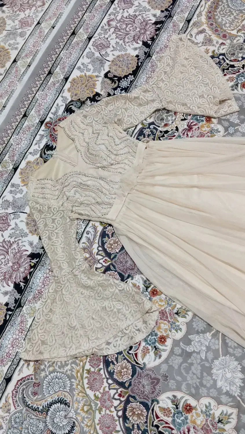 لباس مجلسی|لباس|مینودشت, |دیوار