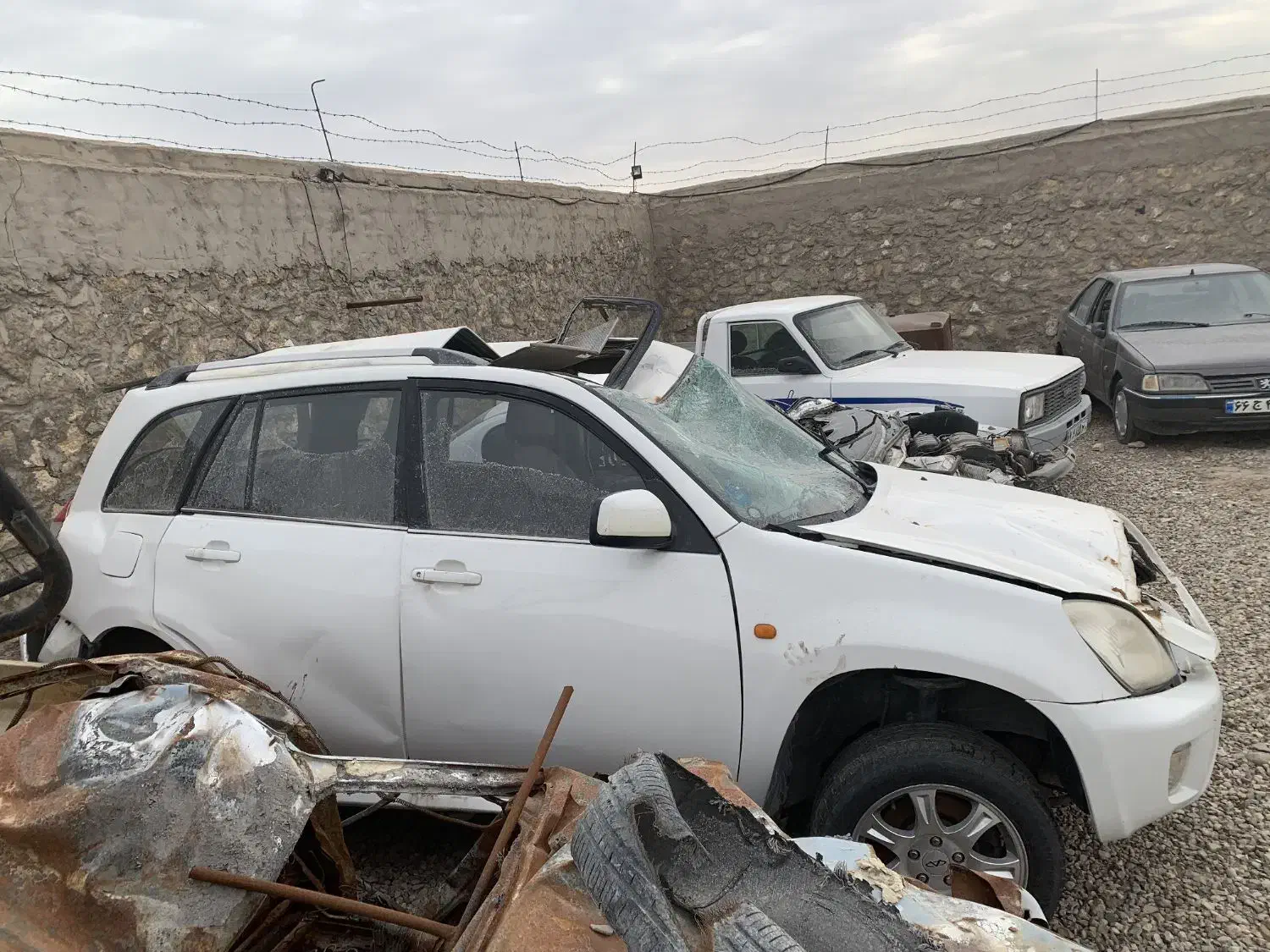 mvm x33 تصادفی|خودرو سواری و وانت|هفدر, |دیوار