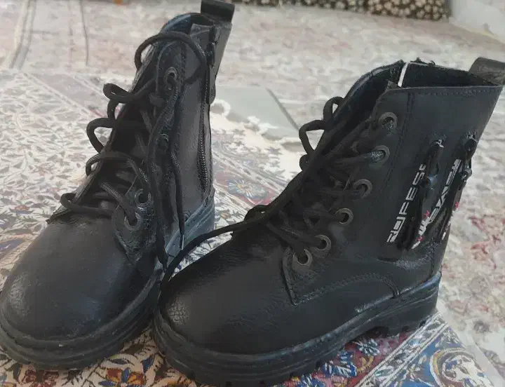 نیم پوت بچگانه سایز ۲۶ در حد نو|کفش و لباس بچه|اصفهان, سودان|دیوار