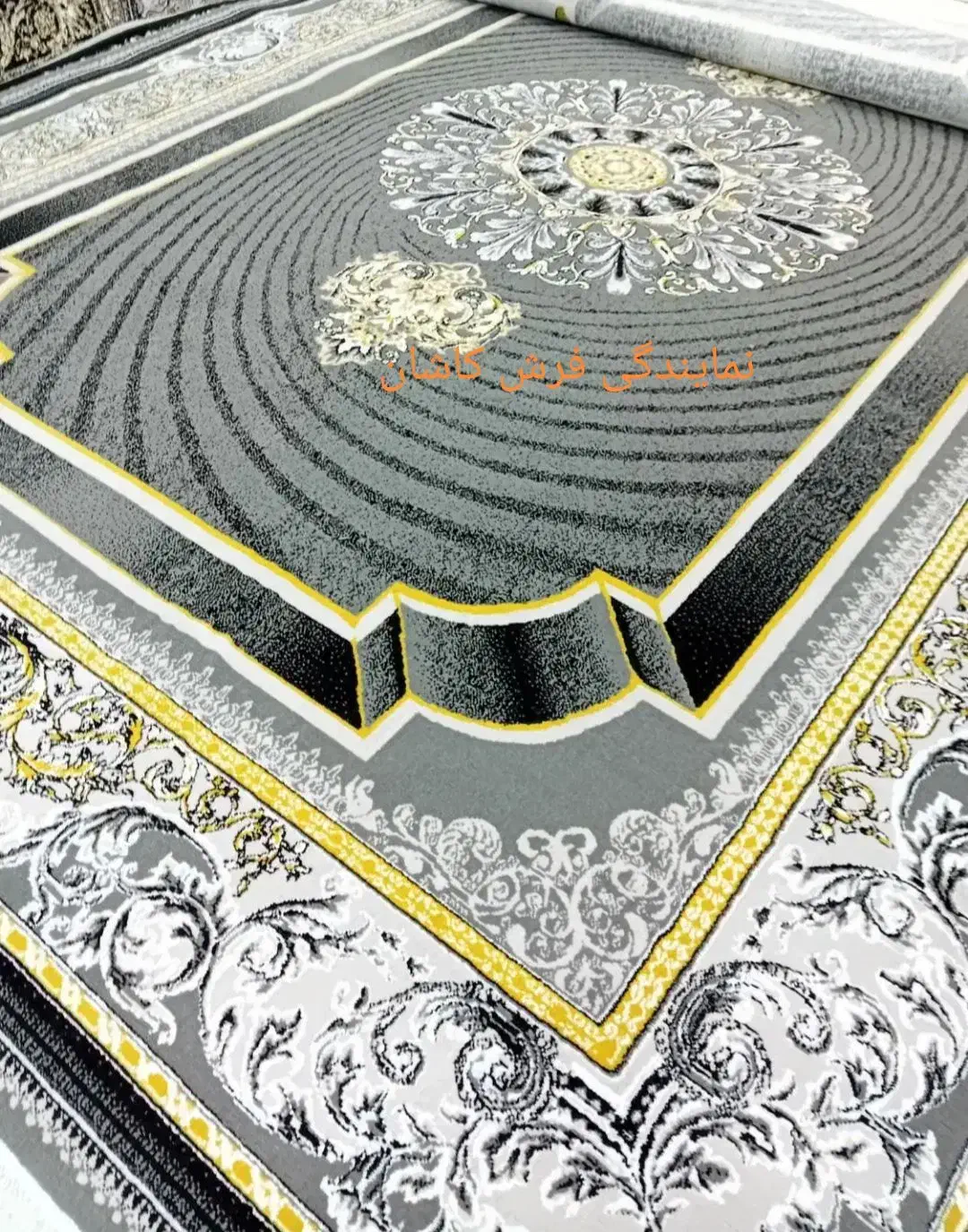 فرش زیبا و بی نظیر قیمت عالی|فرش|برازجان, |دیوار