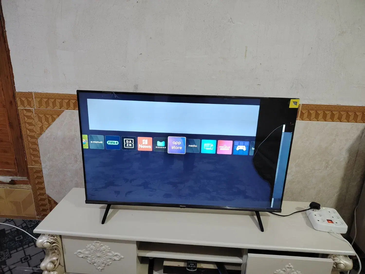 تلوزیون هایسنس 42 اینچ|تلویزیون و پروژکتور|دلوار, |دیوار