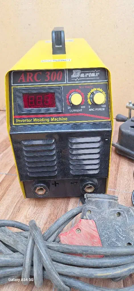 وسایل کارگاه جوشکاری|ابزارآلات|فولادشهر, B1|دیوار