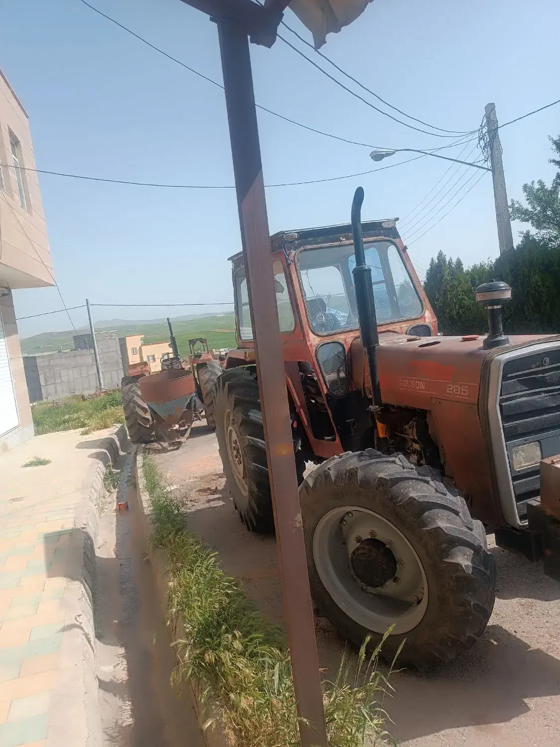 تراکتور۲۸۵مدل ۶۳|خودرو سنگین|تیکمه داش, |دیوار