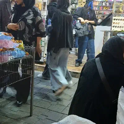 ۴۰متر مغازه کاسبی فلکه دوم پاخورترین نقطه|اجارهٔ مغازه و غرفه|تهران, صادقیه|دیوار