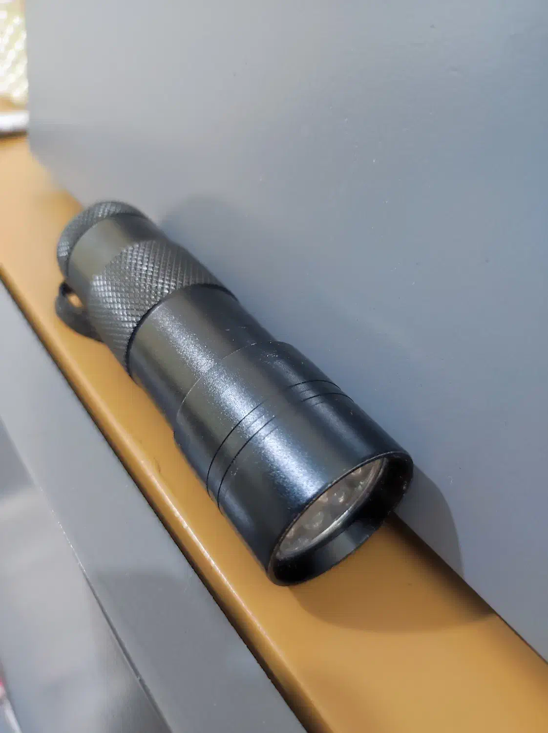 دستگاه یووی قلمی|آرایشی، بهداشتی، درمانی|مشگین شهر, |دیوار