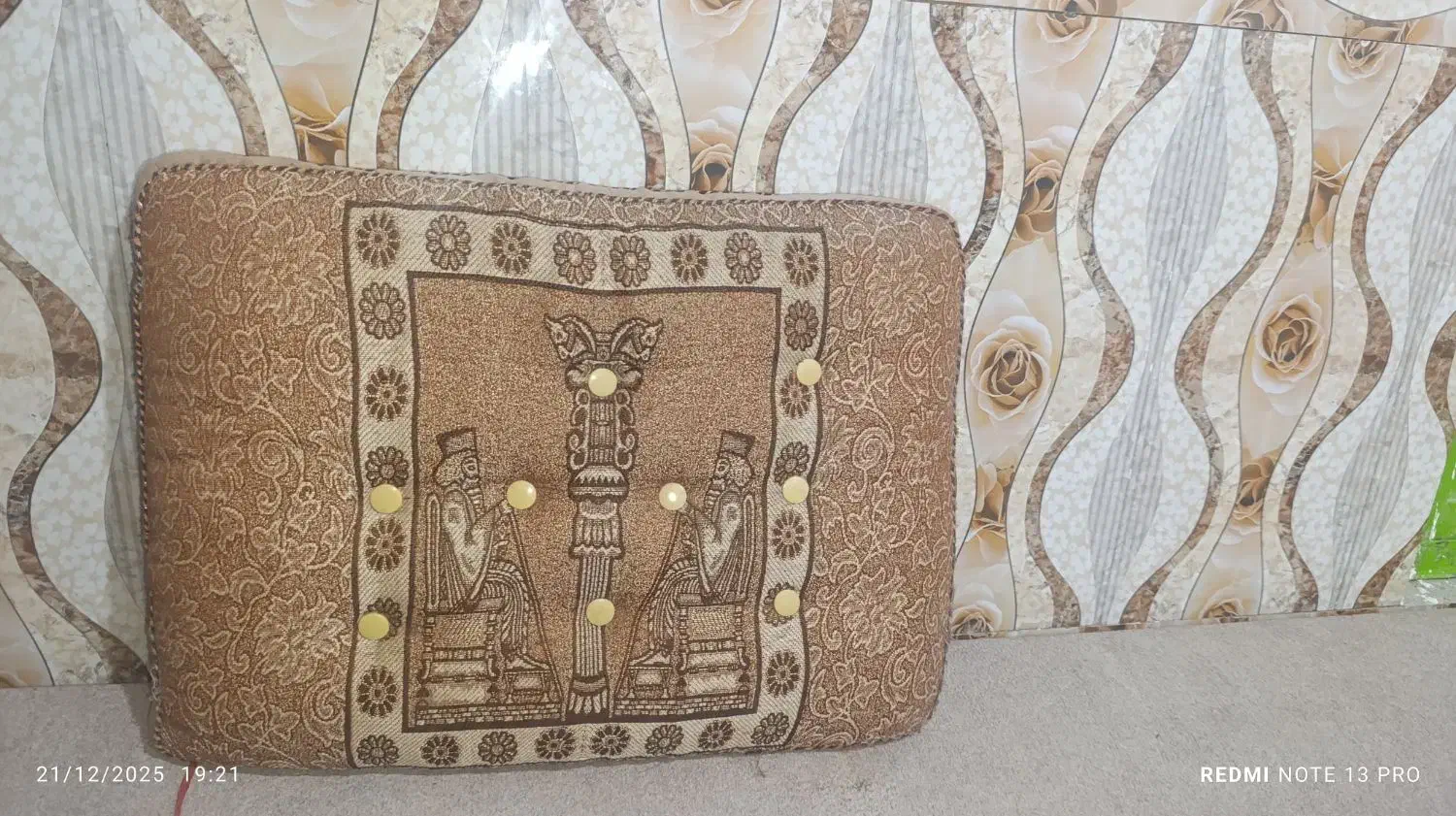 پشتی|پشتی|رامهرمز, |دیوار