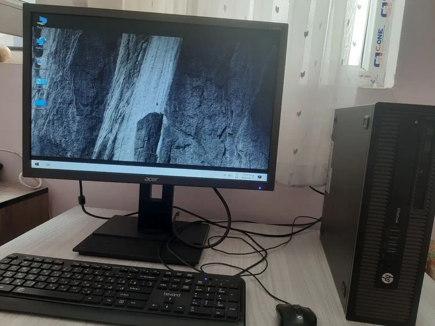 سیستم کامپیوتر رومیزی ، استوک ، خیلی کم کار کرده ،|رایانه رومیزی|ایلام, |دیوار