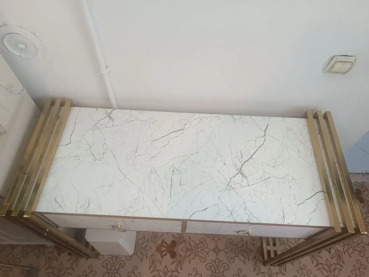 میز کاشت ناخنِ دو کشو و زیر دستی|آرایشگاه و سالنهای زیبایی|مشهد, جاهد شهر|دیوار