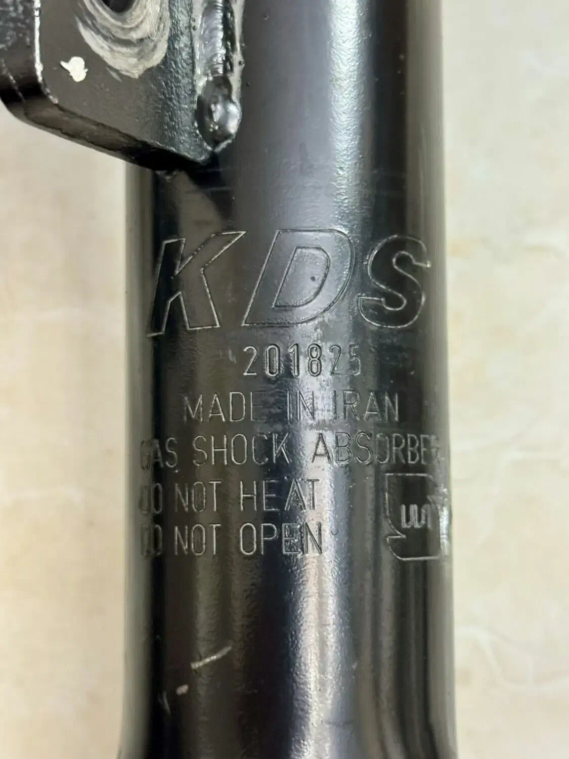 کمک و فنر|قطعات یدکی و لوازم جانبی|خرمآباد, |دیوار