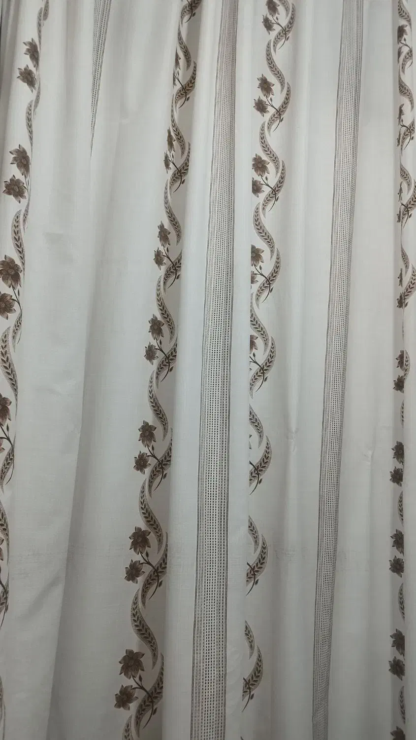 پرده سالم و تمیز|پرده، رانر، رومیزی|شیراز, شریف‌آباد|دیوار