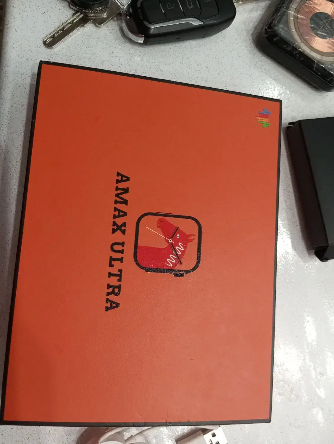 ساعت اپل واچ|ساعت|رباط‌کریم, رباط‌کریم|دیوار