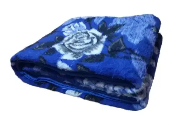 فروش ویژه پتو قدیمی|رختخواب، بالش، پتو|سنقر, |دیوار