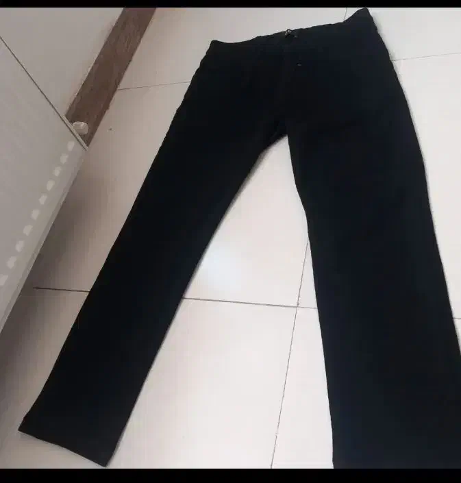 شلوار لی مردانه نو نو پوشیده نشده|لباس|کرمانشاه, |دیوار