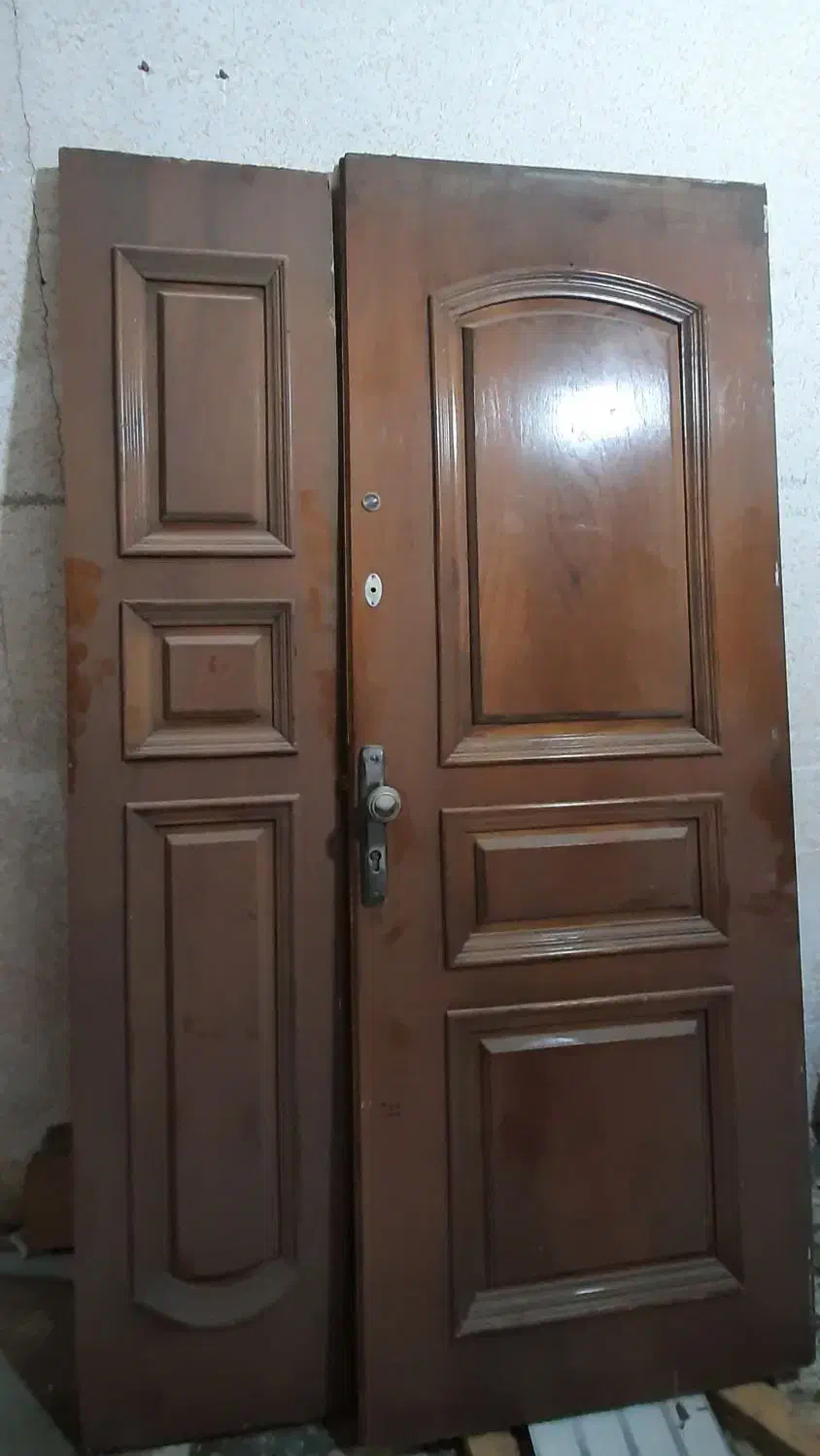 درب چوبی|مصالح و تجهیزات ساختمان|ورامین, خیر آباد|دیوار