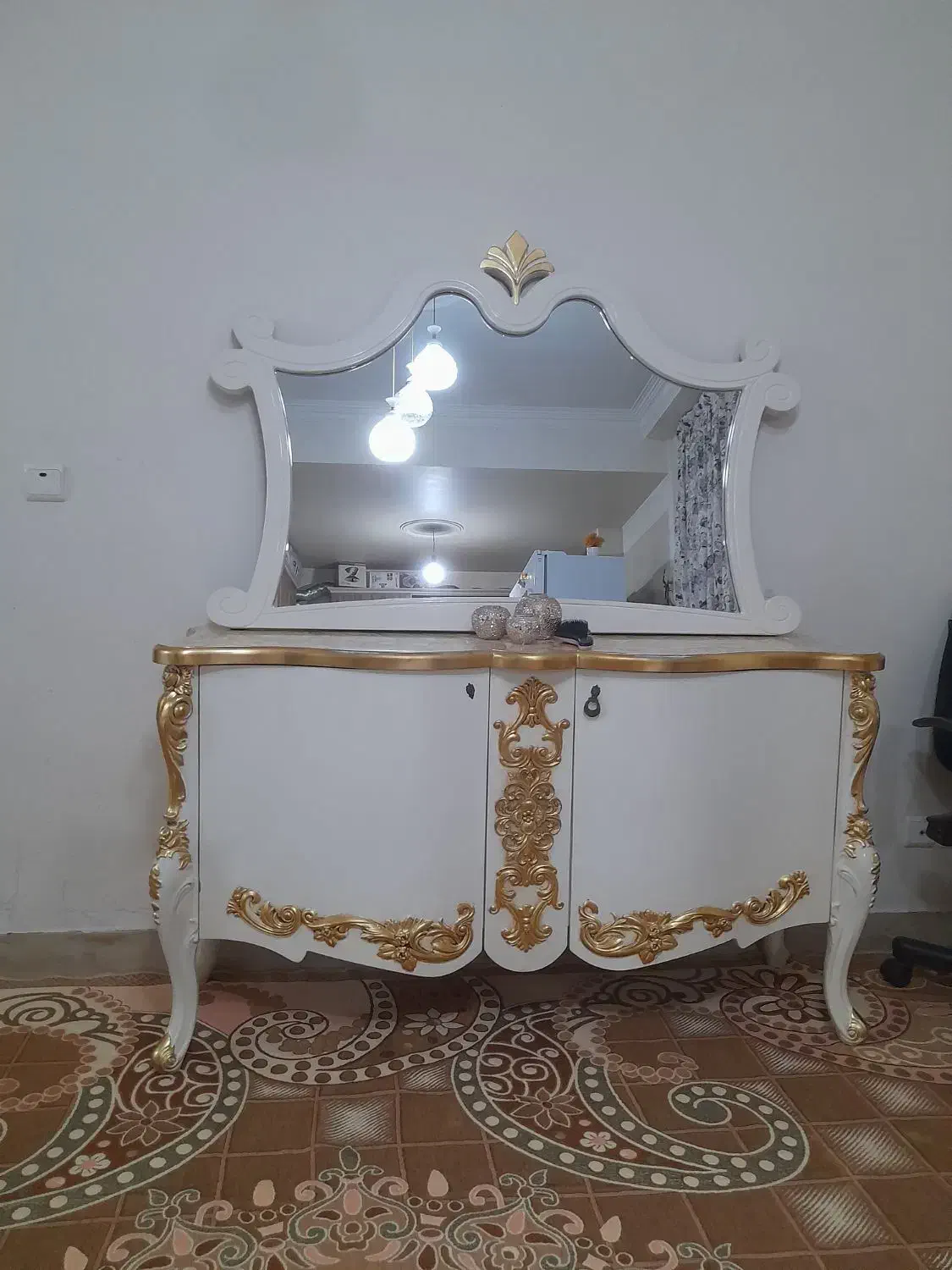 کنسول میز تلوزیون جا کفشی ست|میز تلویزیون|رباط‌کریم, پرندک|دیوار