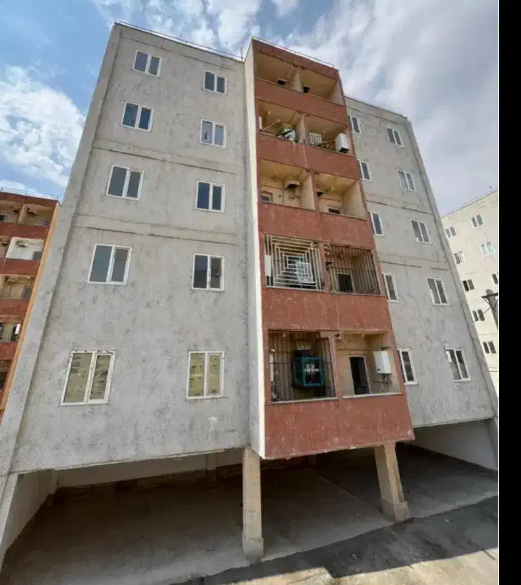 واحد ۷۳ متری تعاونی پشتیبانی ۵۰۰|فروش آپارتمان|هشتگرد, فاز ۷ مهستان|دیوار