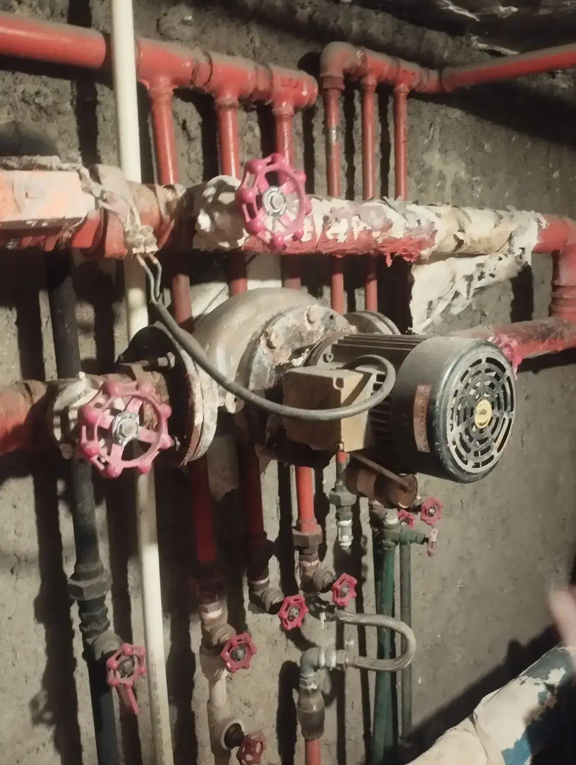 تعمیرات نگهداری موتورخانه استخر قراردادمعتبر|خدمات پیشه و مهارت|تهران, تجریش|دیوار