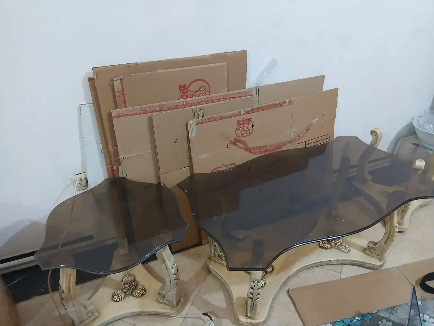 میز نهارخوری|میز و صندلی غذاخوری|شاهینشهر, نبوت|دیوار