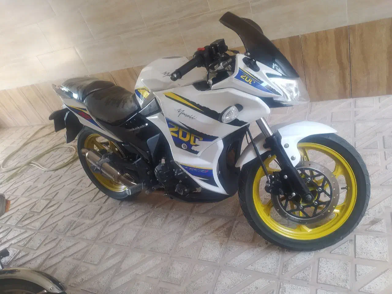 مگلی ۲۰۰ معاوضه با هندا|موتورسیکلت|تربت‌حیدریه, آسایش|دیوار