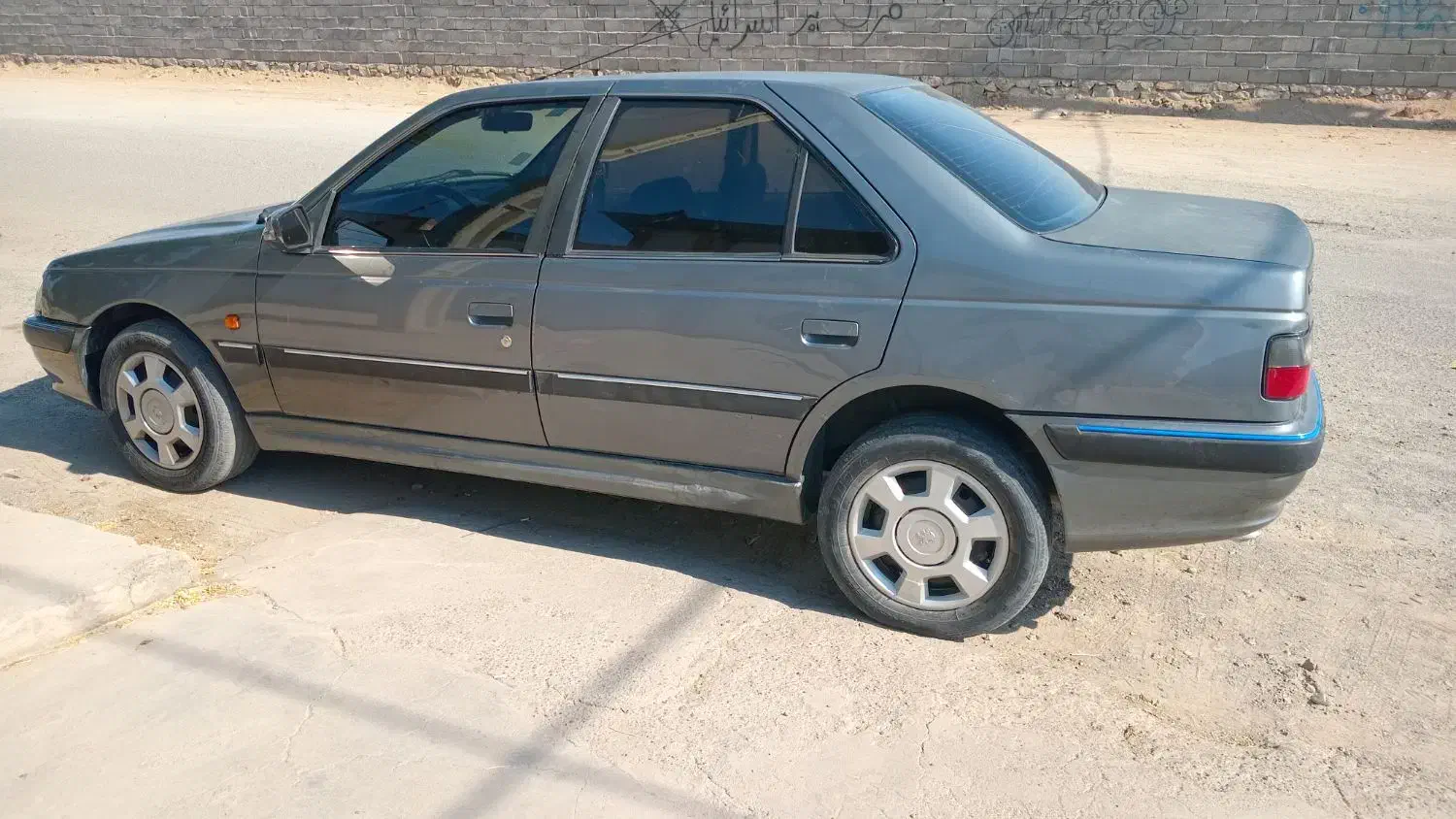 پژو پارس سال مدل ۹۴|خودرو سواری و وانت|جیرفت, |دیوار