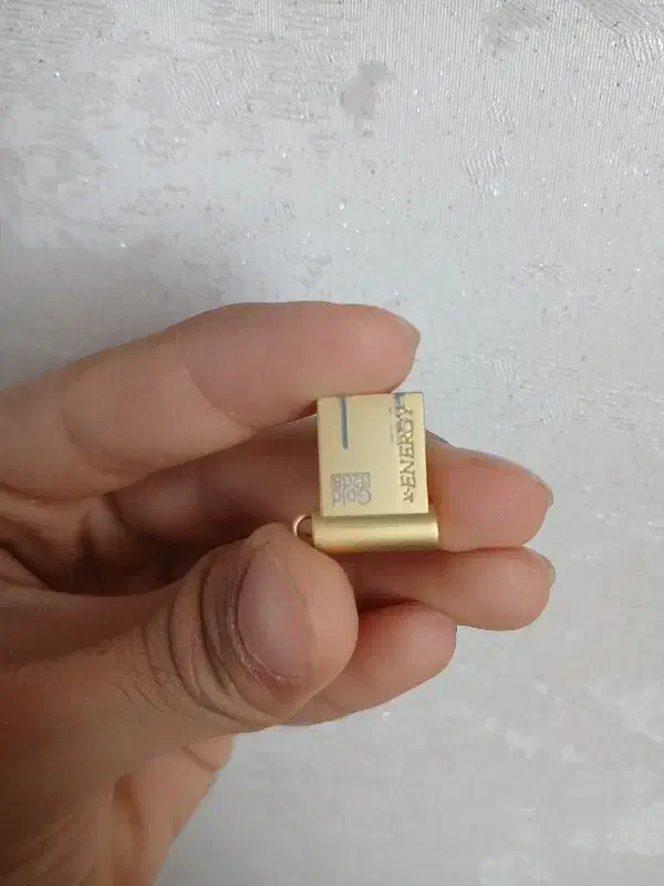 فلش ۳۲ گیگ|لوازم جانبی موبایل و تبلت|تهران, تختی|دیوار