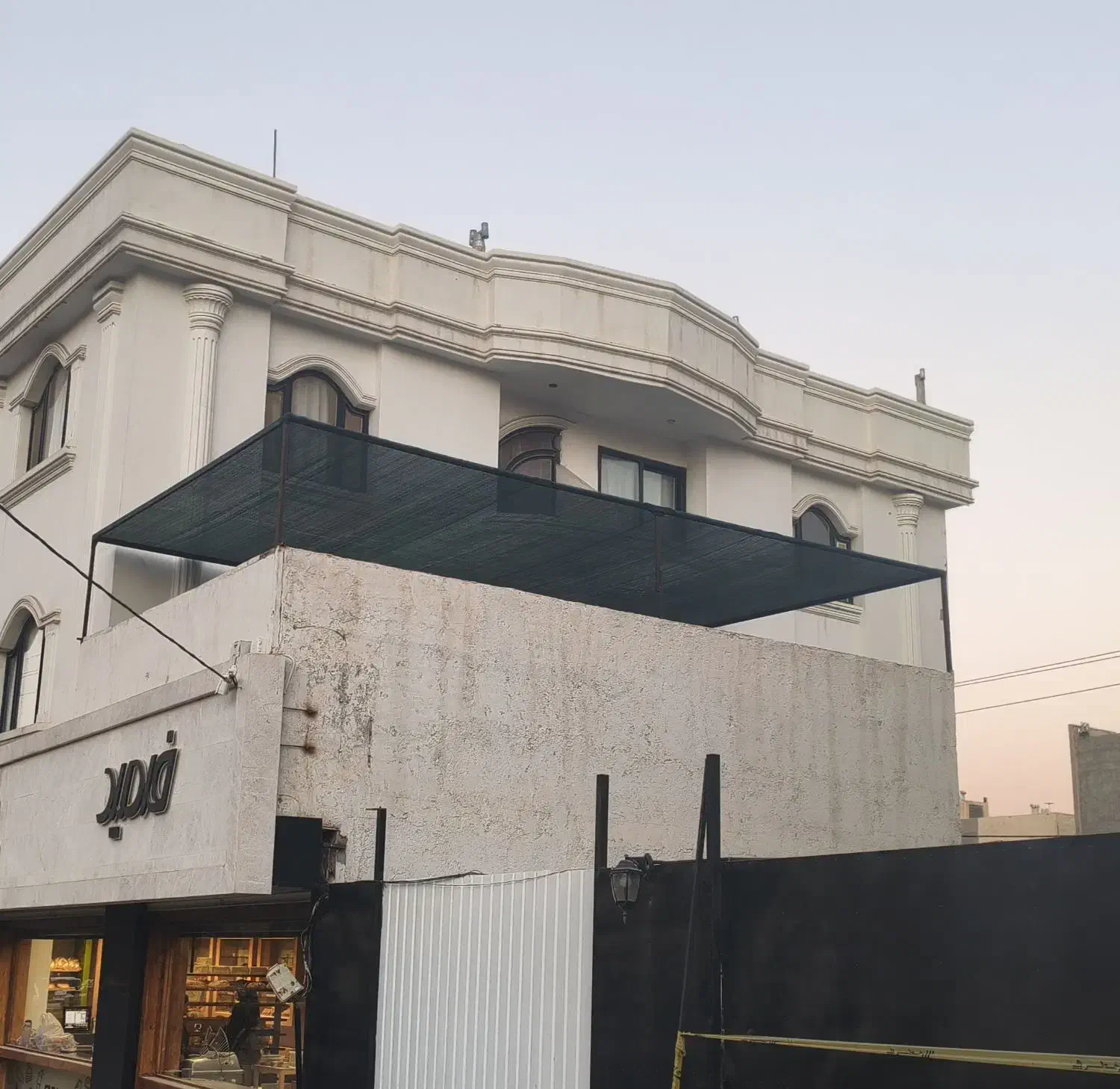 نصب نصاب تور شید گلخانه ای توری شیلد سبز آفتابگیر|فروشگاه و مغازه|مشهد, سید رضی|دیوار