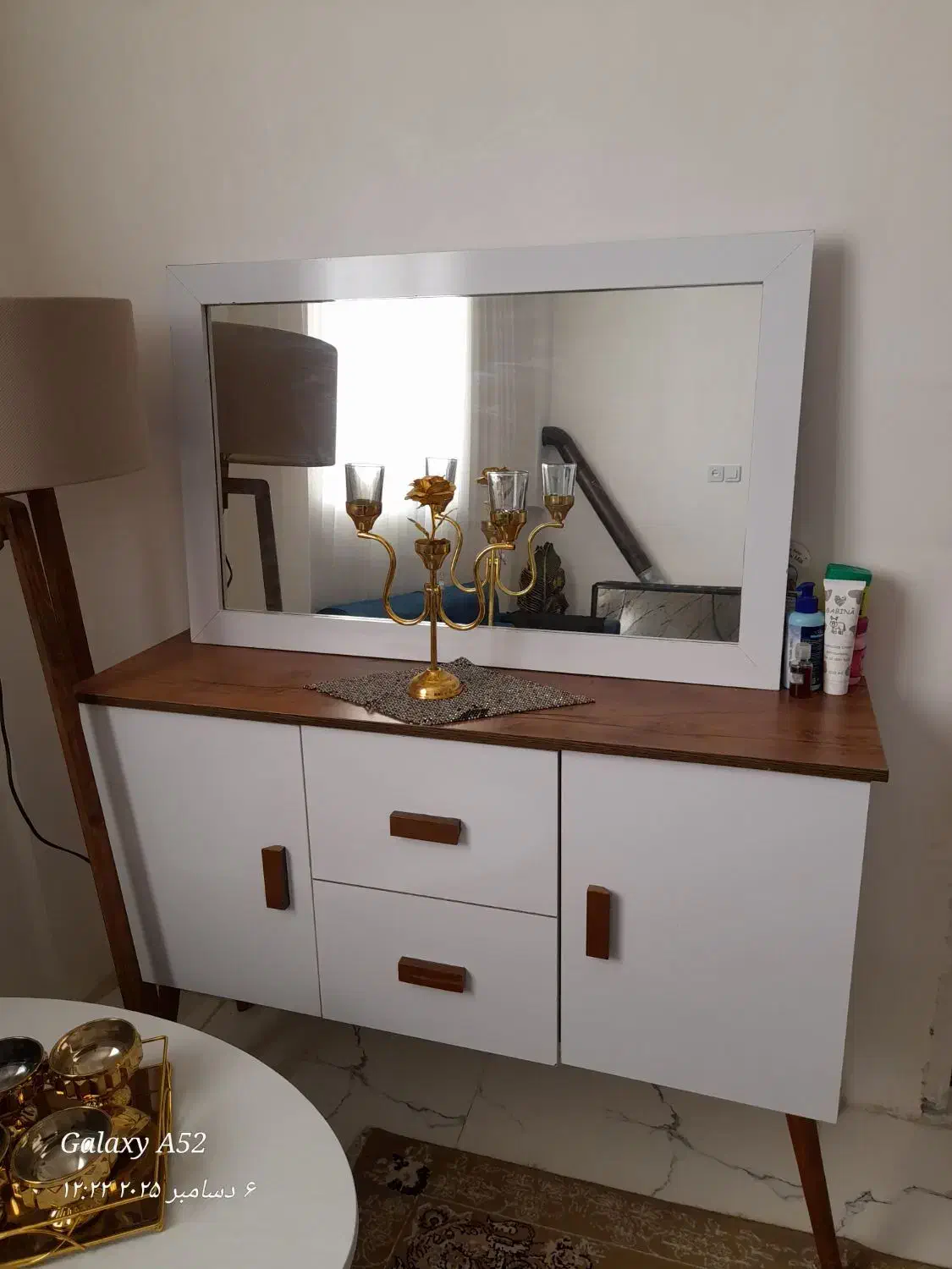 میز آینه|بوفه، ویترین، کنسول|مشهد, ایثارگران|دیوار