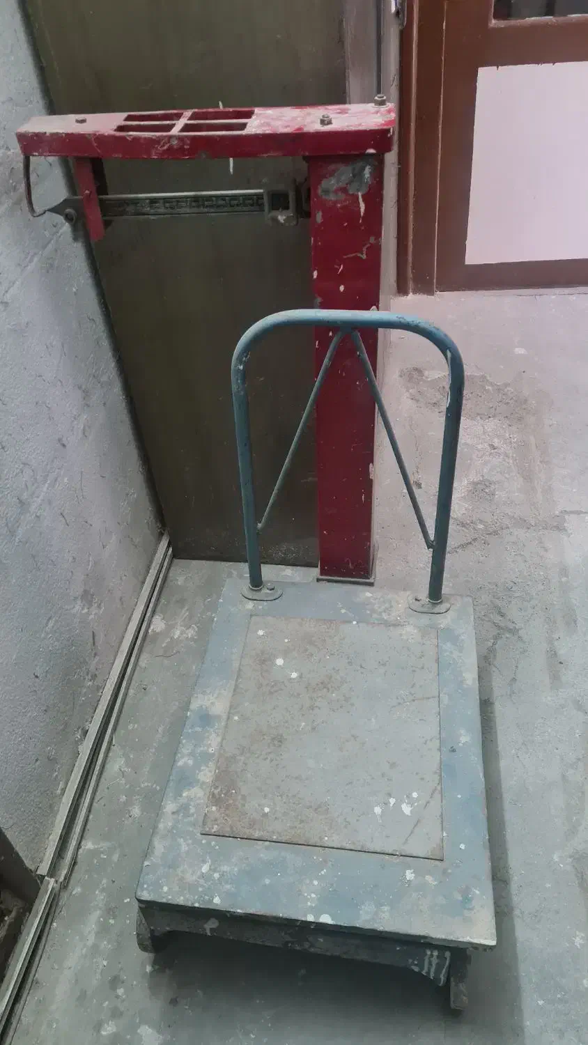 باسکول|ابزارآلات|مشهد, شهید هاشمی نژاد|دیوار