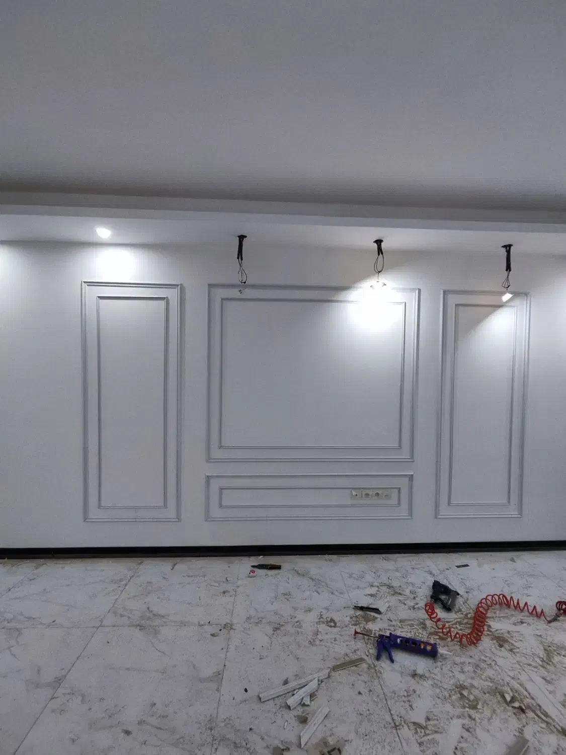 نصاب سقف کاذب و دیوارپوش دکوراتیو|خدمات پیشه و مهارت|هشتگرد, هشتگرد قدیم|دیوار