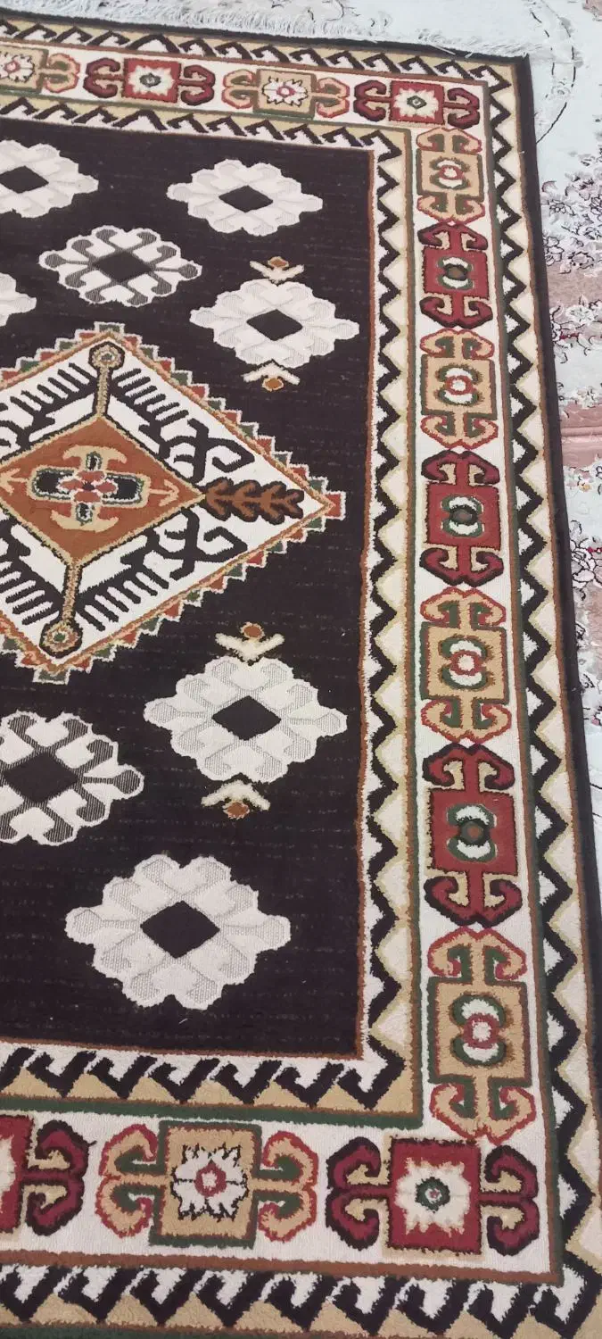 گلیم فرش|فرش|فومن, |دیوار