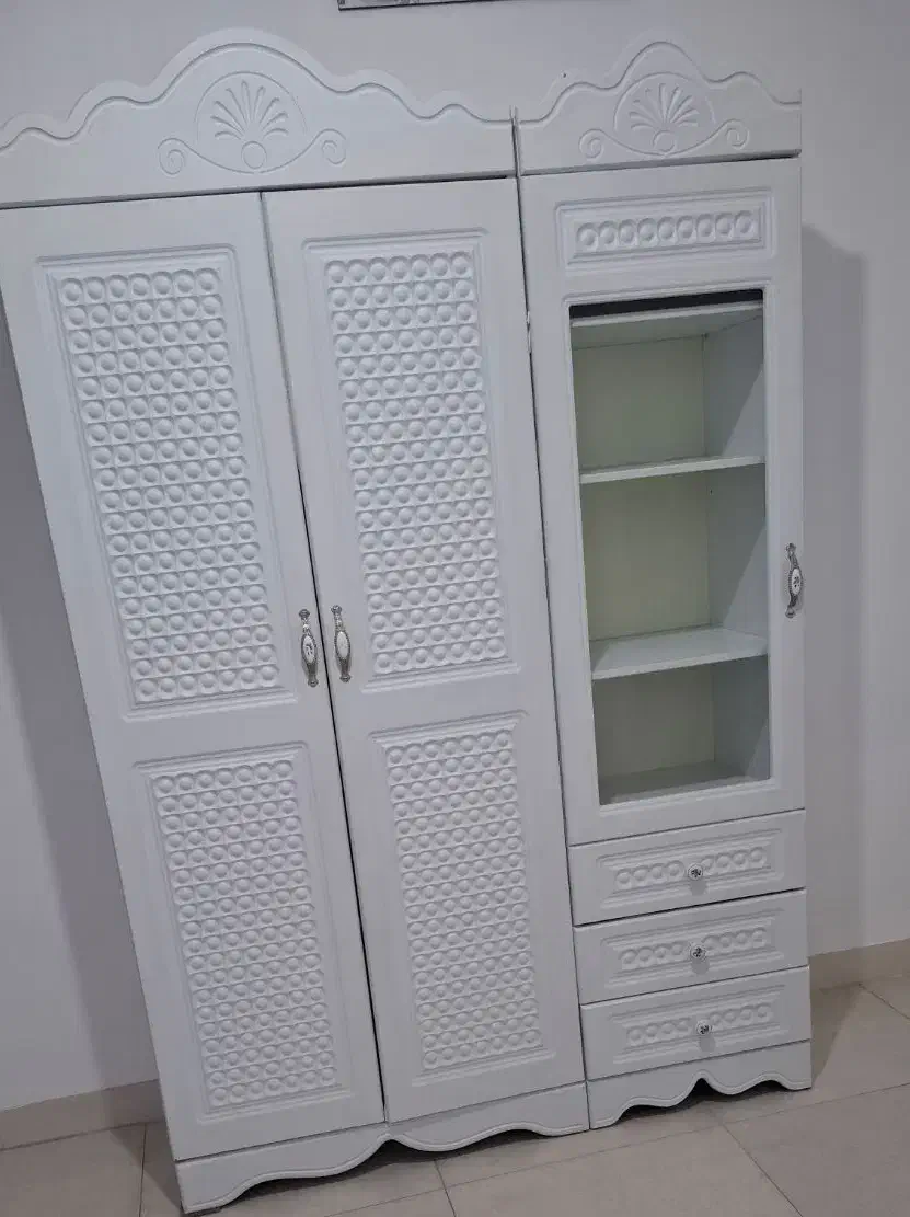 کمد|تخت و سرویس خواب|لاهیجان, بوجایه|دیوار