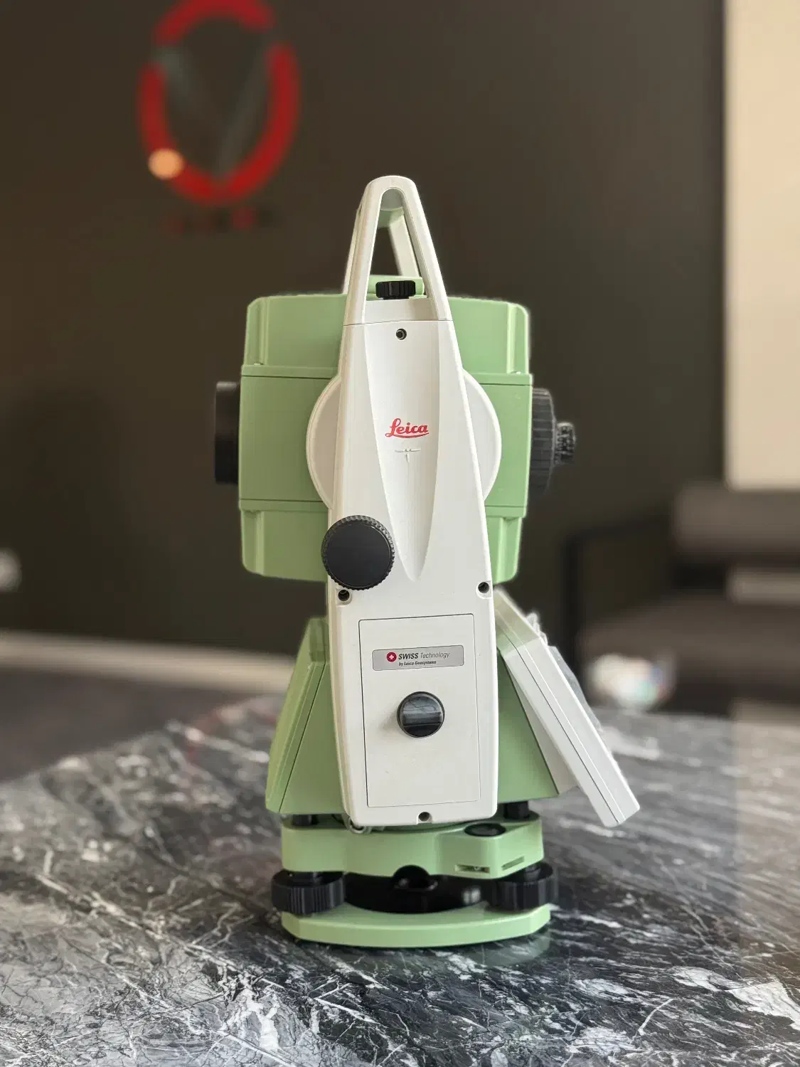 توتال استیشن دوربین نقشه برداری لایکا ts09 pluse|ماشینآلات صنعتی|تهران, توحید|دیوار