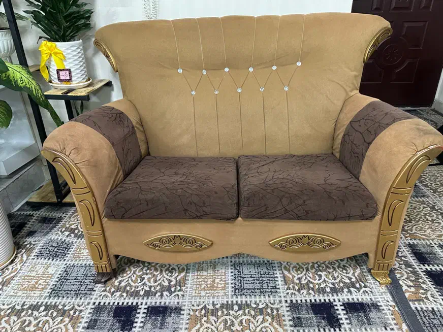 مبل ۷ نفره با میز و عسلی دامغان|مبلمان خانگی و میز عسلی|دامغان, |دیوار